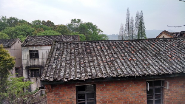 岛上废弃的民宅
