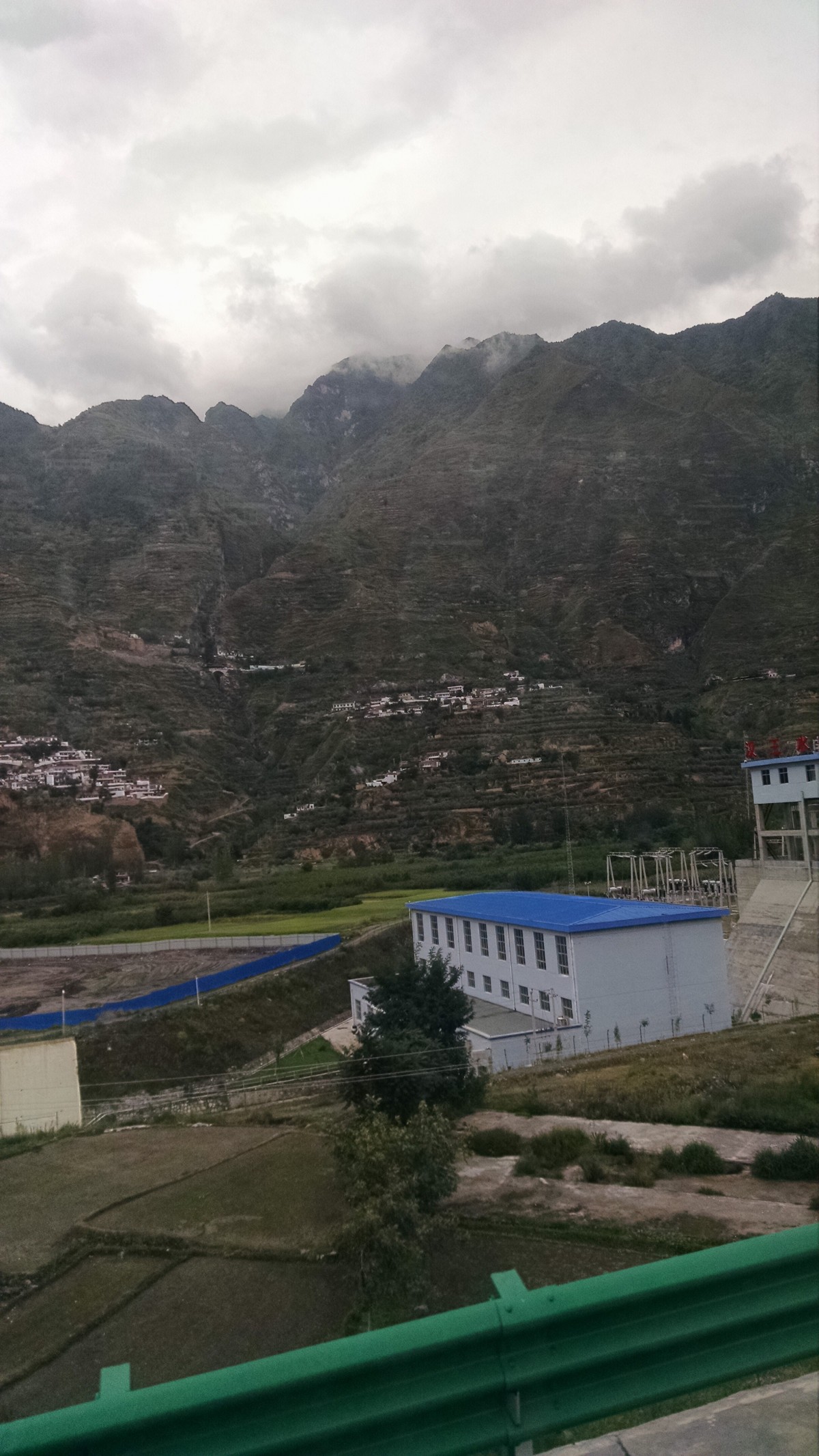 甘肃陇南·壮丽的大山