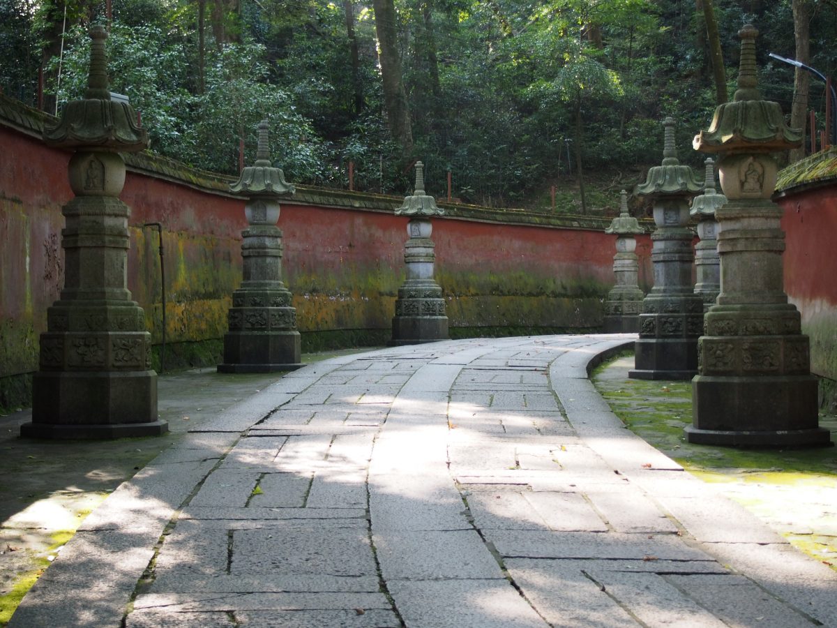 涌泉寺塔林