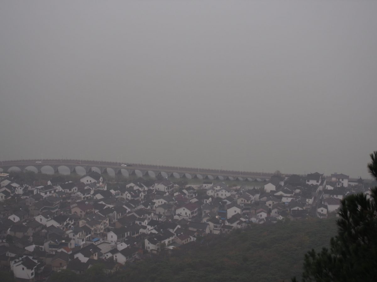 东山山顶远眺太湖