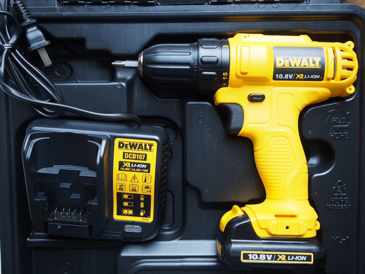 DEWALT·得伟·手电钻·电动螺丝刀
