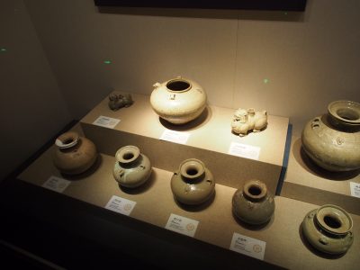 鸡首壶、盘口壶