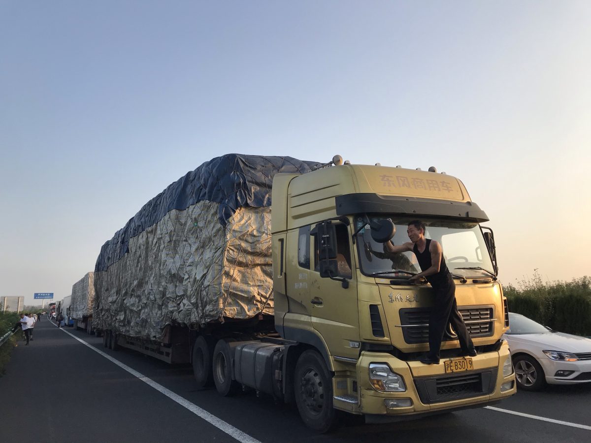 安徽·高速堵车·货车·司机