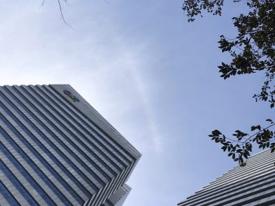 冬季·天空·中午·日晕